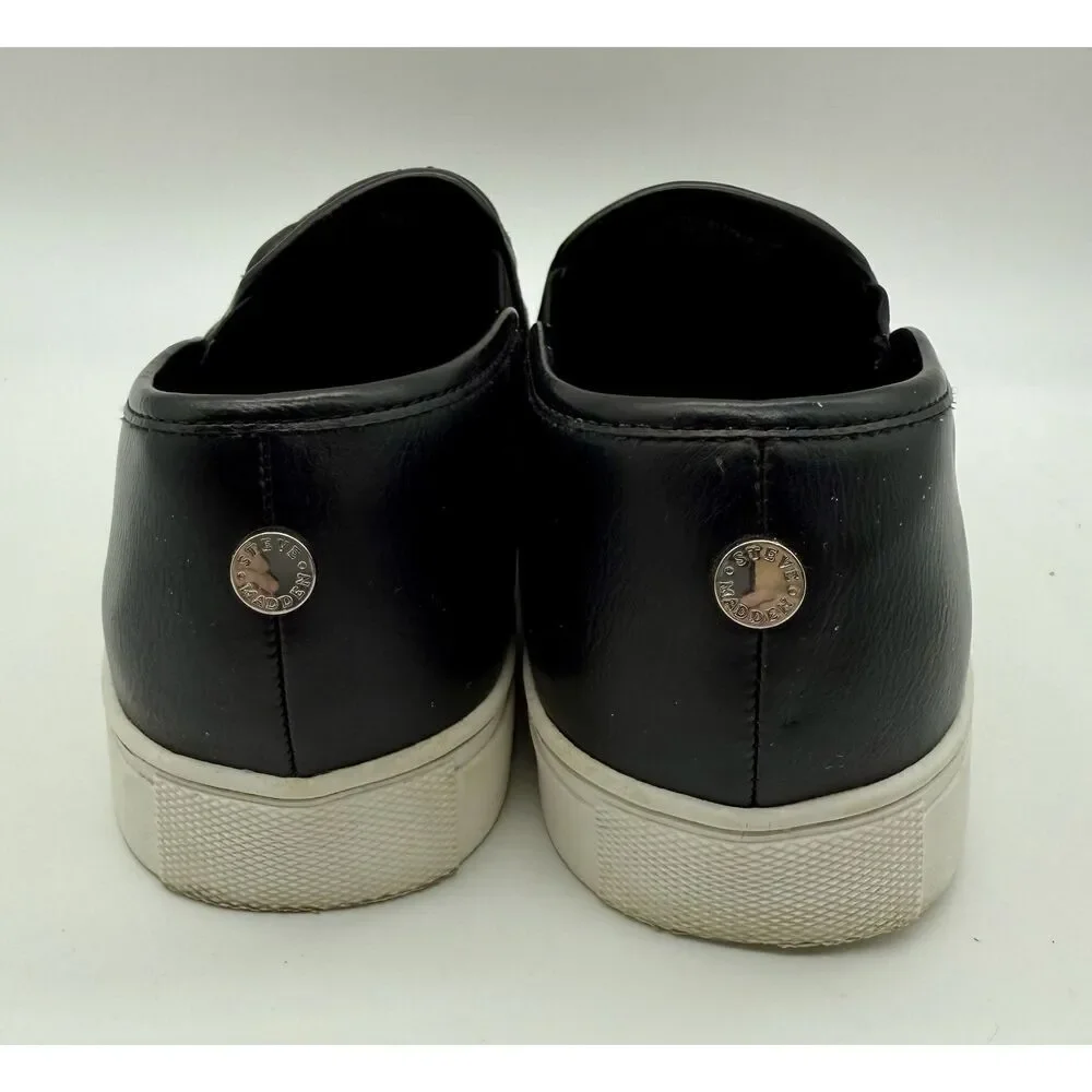 Steve Madden‎ Electric Quilted Black Slip On Flat Shoes Women’s Size 9M